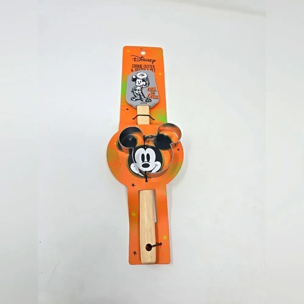New! Disney Mickey & Minnie Halloween 2 Pc Spatula & Cookie Cutter Set